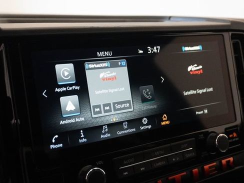 Used 2025 Nissan Frontier Pro-X w/ Pro Convenience Package RWD image 15