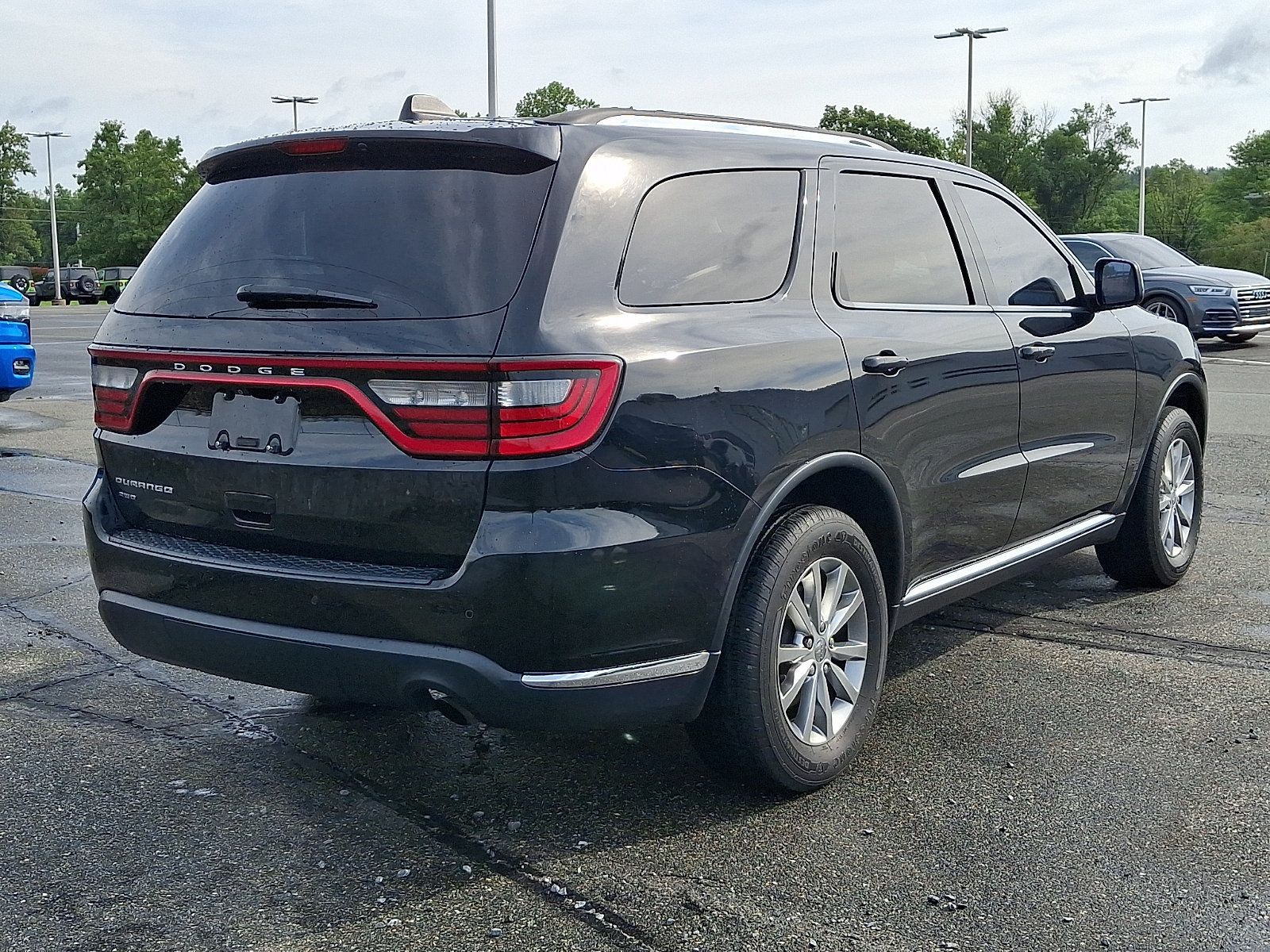 Used 2017 Dodge Durango SXT w/ Quick Order Package 23B AWD/4WD image 6