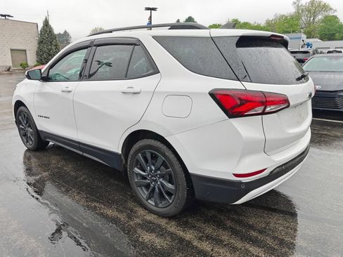 Certified 2022 Chevrolet Equinox RS w/ Infotainment Package AWD/4WD image 6