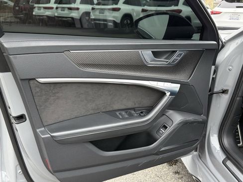 Used 2021 Audi RS 6 image 20