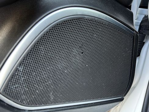 Used 2022 Alfa Romeo Giulia Ti RWD image 9