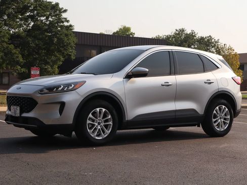 Used 2020 Ford Escape SE AWD/4WD image 11