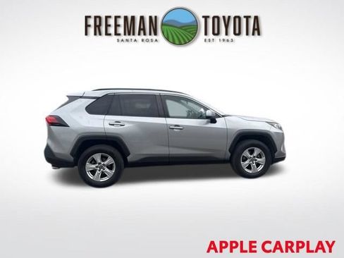 Used 2019 Toyota RAV4 XLE w/ Carpet Mat Package FWD image 4