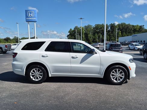 Used 2025 Dodge Durango GT RWD image 2