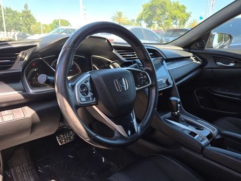 Used 2021 Honda Civic Sport image 12