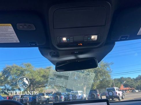 New 2026 Ford Explorer ST-Line w/ ST-Line Street Pack image 20