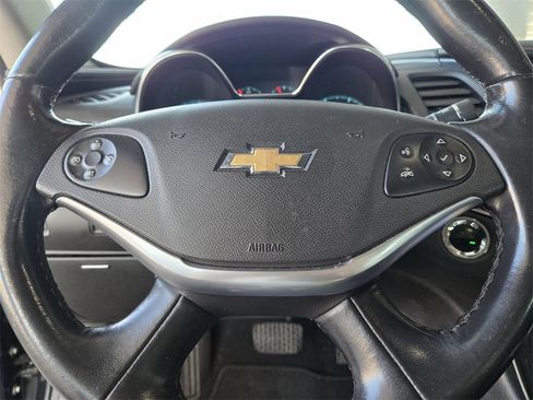 Used 2018 Chevrolet Impala LT image 29
