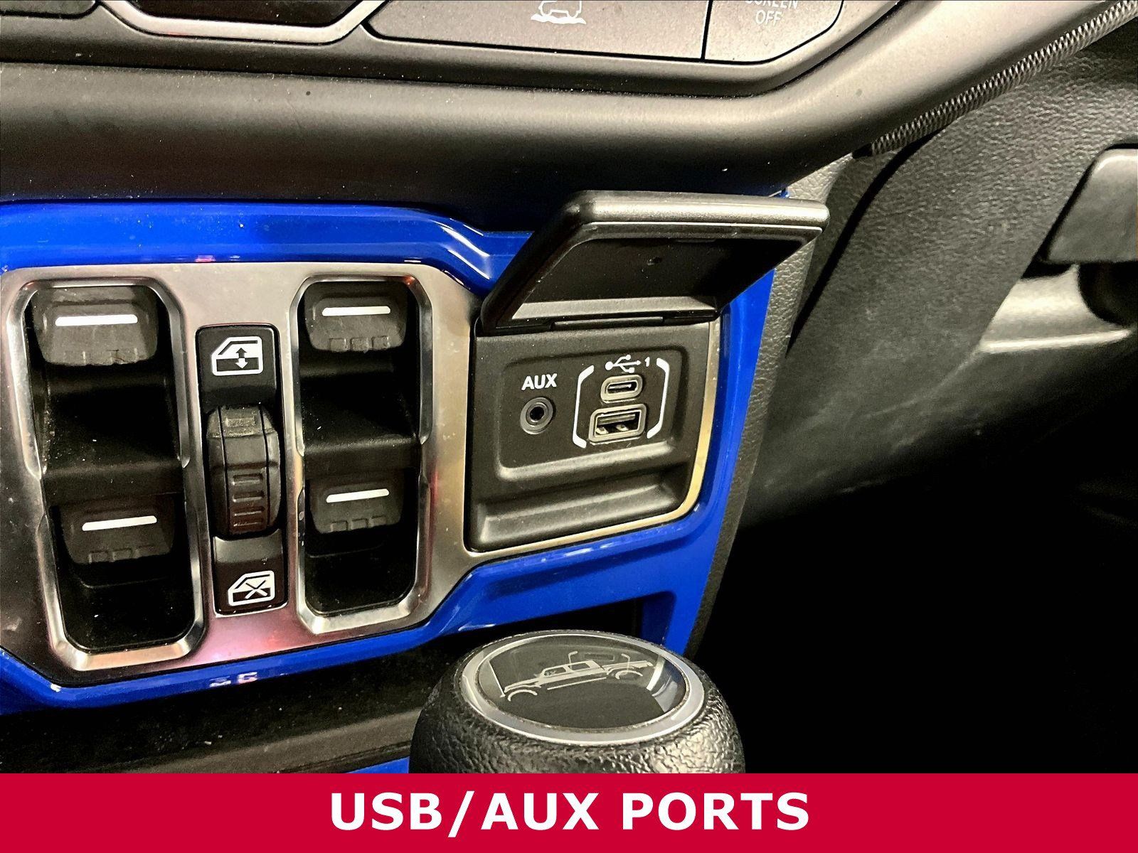 Used 2022 Jeep Gladiator Sport AWD/4WD image 17