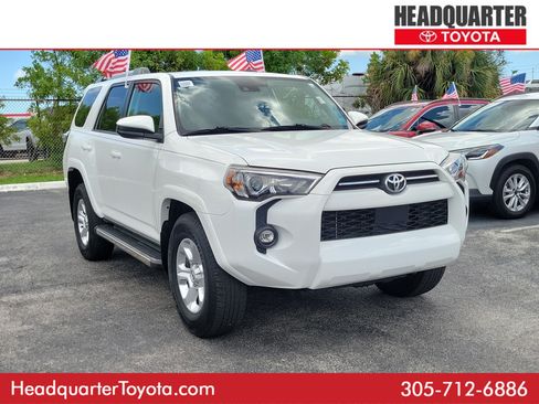 Used 2022 Toyota 4Runner SR5 RWD image 1