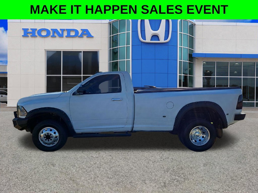 Used 2015 RAM 3500 SLT w/ Popular Equipment Group AWD/4WD image 26