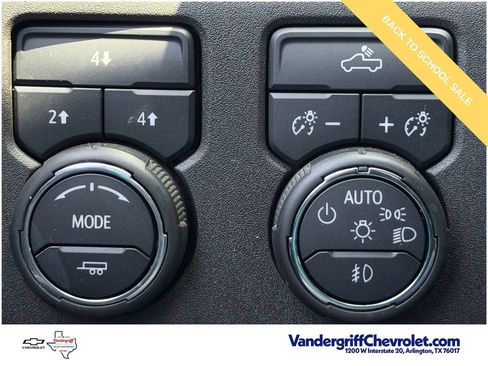 Used 2025 Chevrolet Silverado 2500 LT w/ Convenience Package AWD/4WD image 19