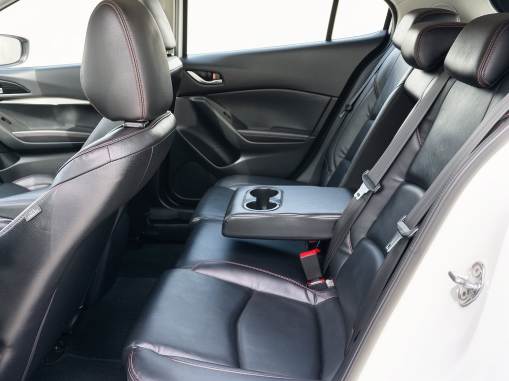 Used 2014 MAZDA MAZDA3 i Grand Touring FWD image 25