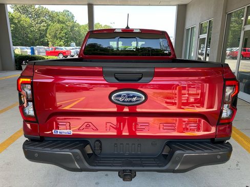 Certified 2025 Ford Ranger Lariat w/ Trailer Tow Package AWD/4WD image 14