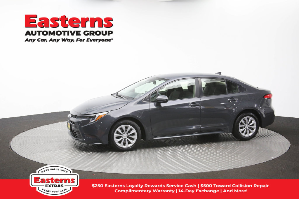 Used 2023 Toyota Corolla LE FWD image 57