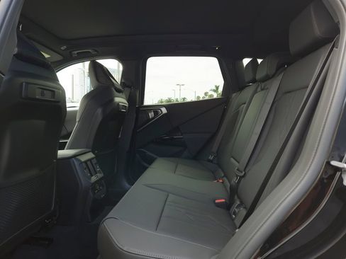 New 2026 BMW X3 xDrive30i w/ M Sport Package AWD/4WD image 8