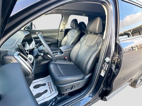 Used 2025 Kia Sorento S w/ Panoramic Sunroof Package image 21