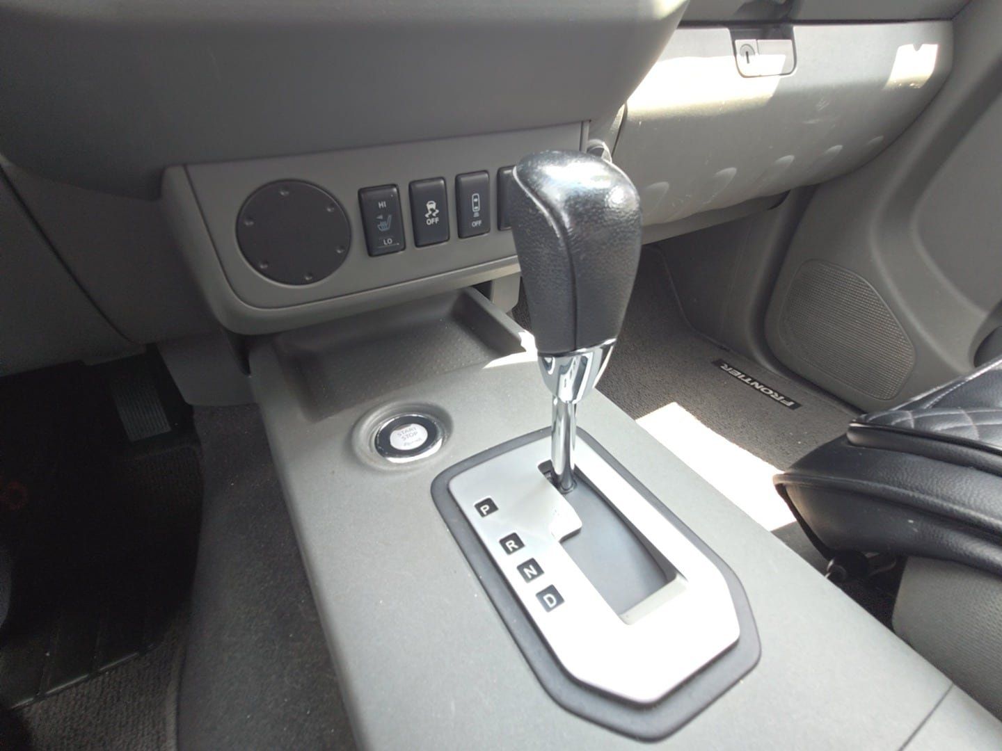 Used 2020 Nissan Frontier SV RWD image 24