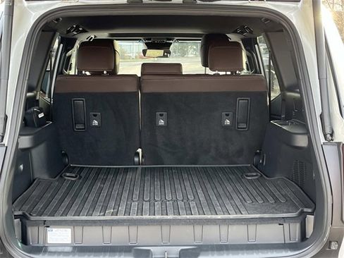 Used 2024 Toyota Land Cruiser image 23