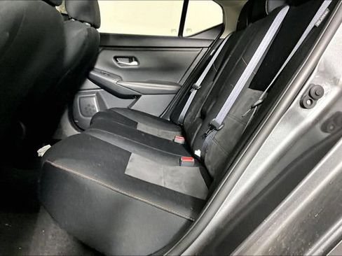 Used 2023 Nissan Sentra SR w/ Midnight Edition Package FWD image 3