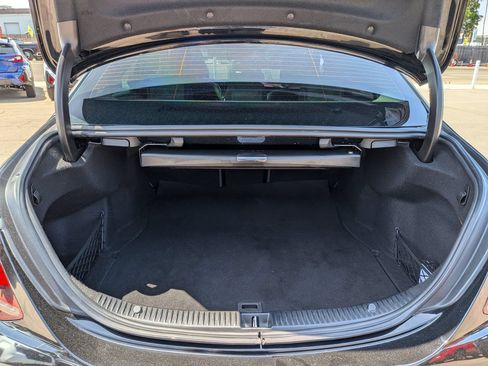 Used 2021 Mercedes-Benz C 300 Sedan image 32