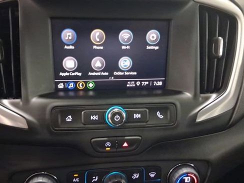 Used 2023 GMC Terrain SLE w/ Driver Convenience Package AWD/4WD image 11