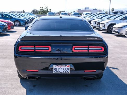 Used 2021 Dodge Challenger R/T Scat Pack w/ T/A Package RWD image 5