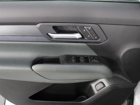 New 2026 GMC Terrain AT4 w/ Convenience Package III image 16