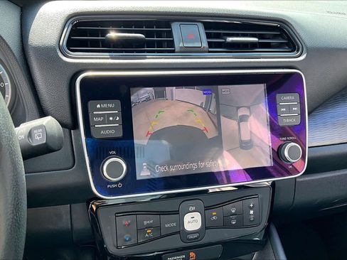 Certified 2021 Nissan Leaf SL Plus FWD image 25