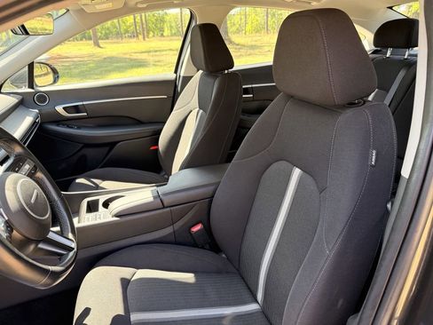 Used 2024 Hyundai Sonata SEL w/ Convenience Package FWD image 13