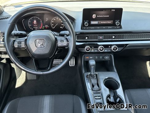 Used 2025 Honda Civic Sport image 27
