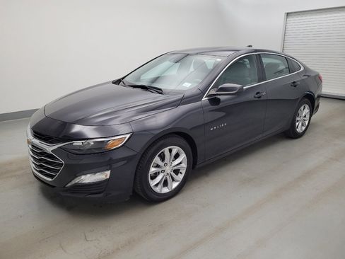 Used 2023 Chevrolet Malibu LT FWD image 2