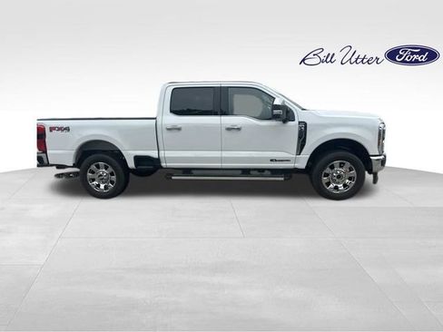Used 2026 Ford F250 Lariat w/ Chrome Package AWD/4WD image 3