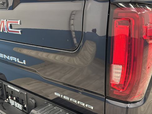 Used 2023 GMC Sierra 1500 Denali w/ Denali Reserve Package AWD/4WD image 42