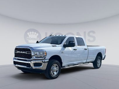 Used 2024 RAM 2500 Tradesman w/ Chrome Appearance Group