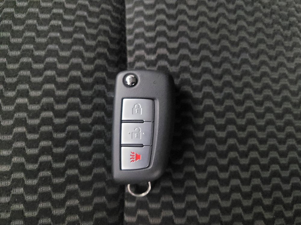 Used 2021 Nissan Rogue Sport S FWD image 32