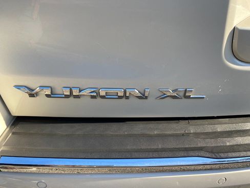 Used 2015 GMC Yukon XL Denali w/ Touring Package image 56