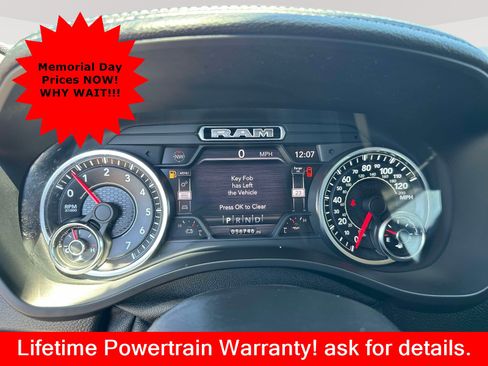 Used 2021 RAM 1500 Laramie w/ Trailer Tow Group AWD/4WD image 16