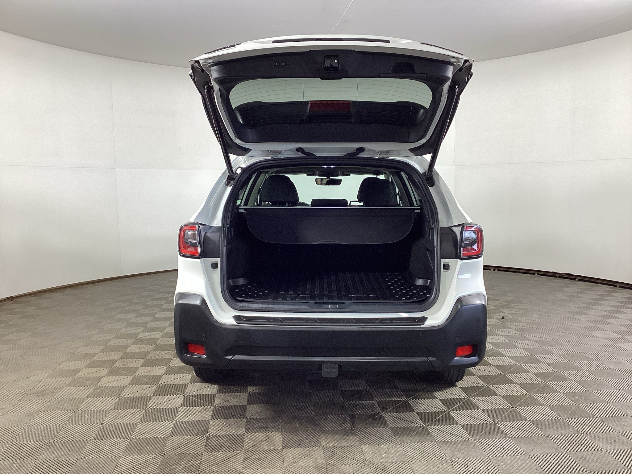 Used 2024 Subaru Outback Onyx Edition AWD/4WD image 31
