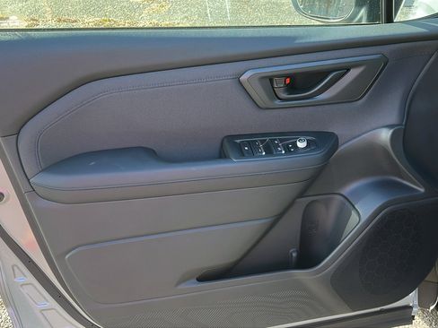 New 2025 Subaru Forester Premium image 6