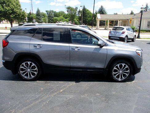 Used 2021 GMC Terrain SLT AWD/4WD image 22