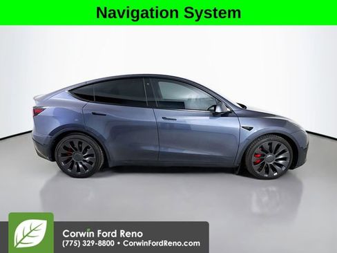 Used 2022 Tesla Model Y Performance image 8