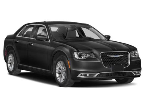 Used 2021 Chrysler 300 S w/ S Model Appearance Package RWD image 9