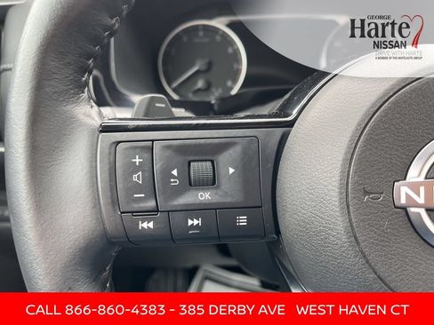 Certified 2024 Nissan Pathfinder SL AWD/4WD image 32