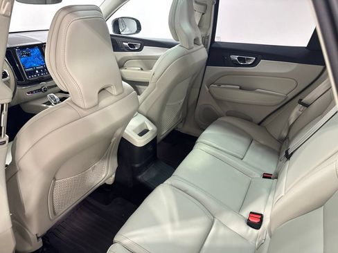 Used 2025 Volvo XC60 T8 Ultra w/ Protection Package Premier AWD/4WD image 21