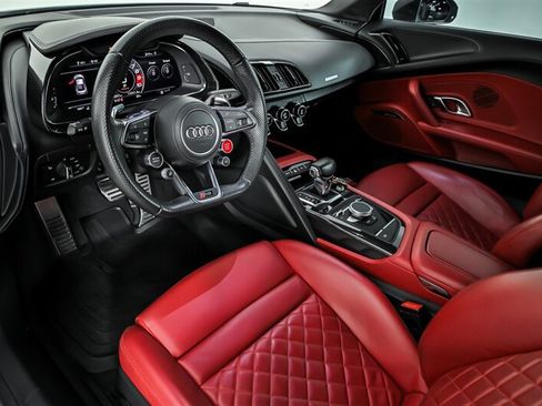 Used 2018 Audi R8 V10 plus AWD/4WD image 21
