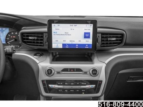 Used 2023 Ford Explorer XLT w/ Equipment Group 202A AWD/4WD image 11