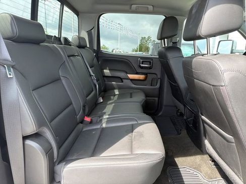 Used 2018 Chevrolet Silverado 1500 LTZ w/ LTZ Plus Package AWD/4WD image 32