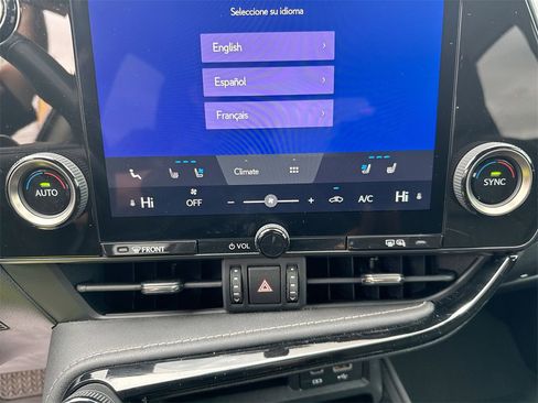 Used 2025 Lexus NX 250 250 Premium image 25