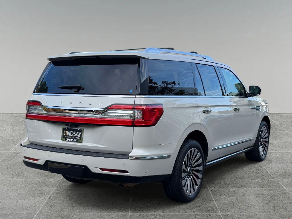 Used 2019 Lincoln Navigator Reserve w/ Cargo Package AWD/4WD image 10