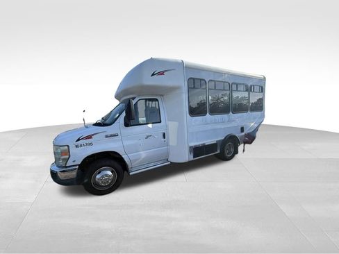 Used 2008 Ford E-350 and Econoline 350 Extended Wagon Super Duty RWD image 7